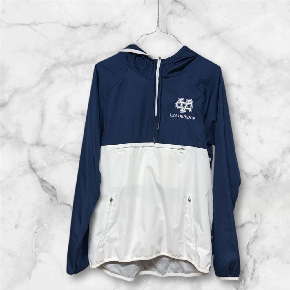 Sportswear Pennant Blue and White Leadership Windbreaker small pullover half zip